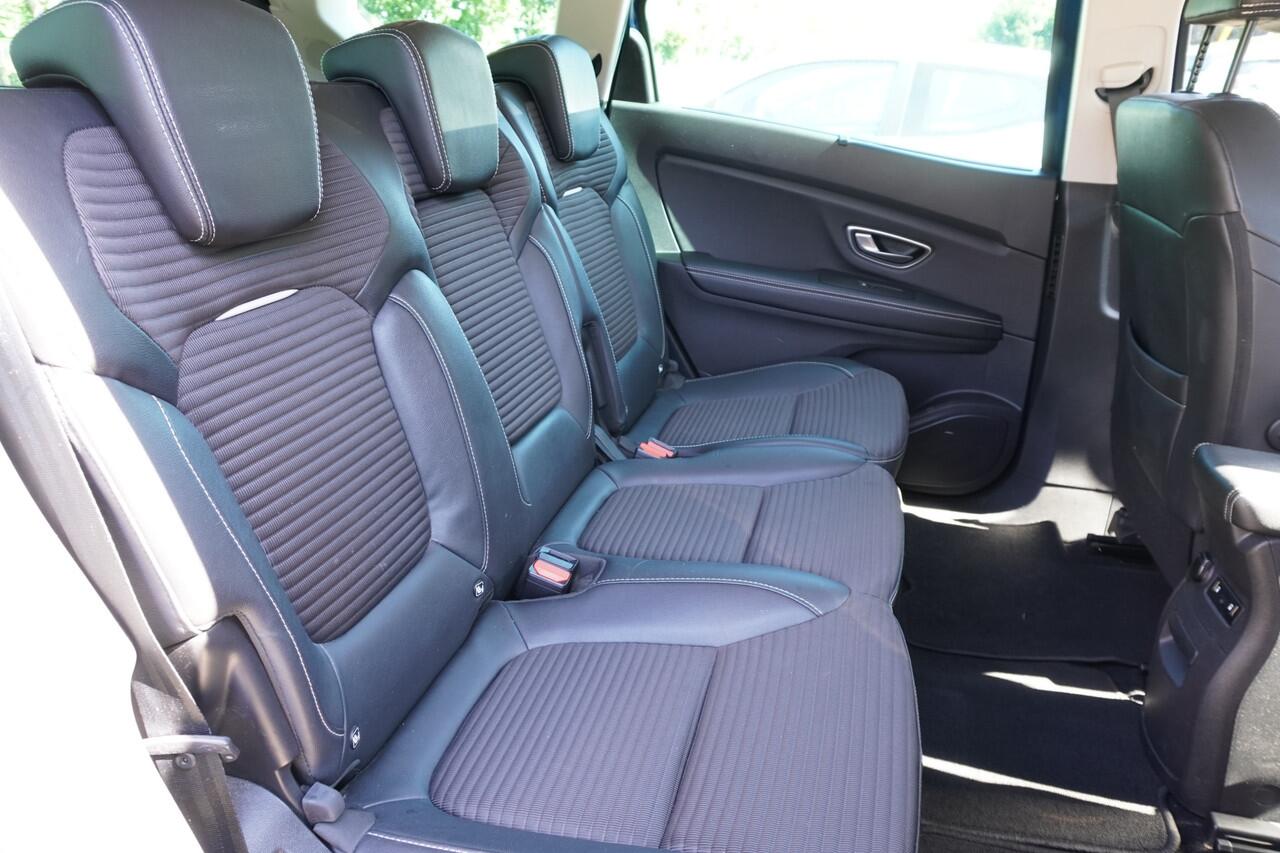 Renault GRAND SCENIC 1.3 TCe Intens 7p. CLIMA CRUISE NAVI HALF LEER