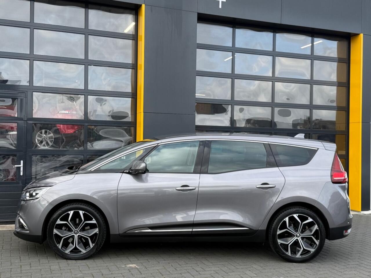 Renault GRAND SCENIC 1.3 TCe 140 pk Techno 7p. Camera All Season