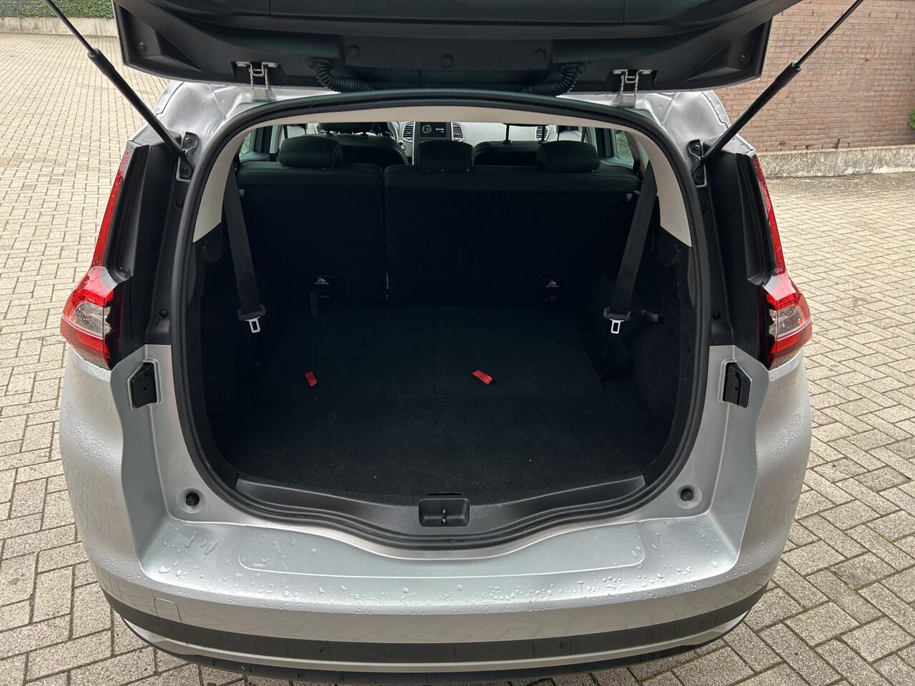 Renault GRAND SCENIC 1.3 TCe Business Zen 7p.