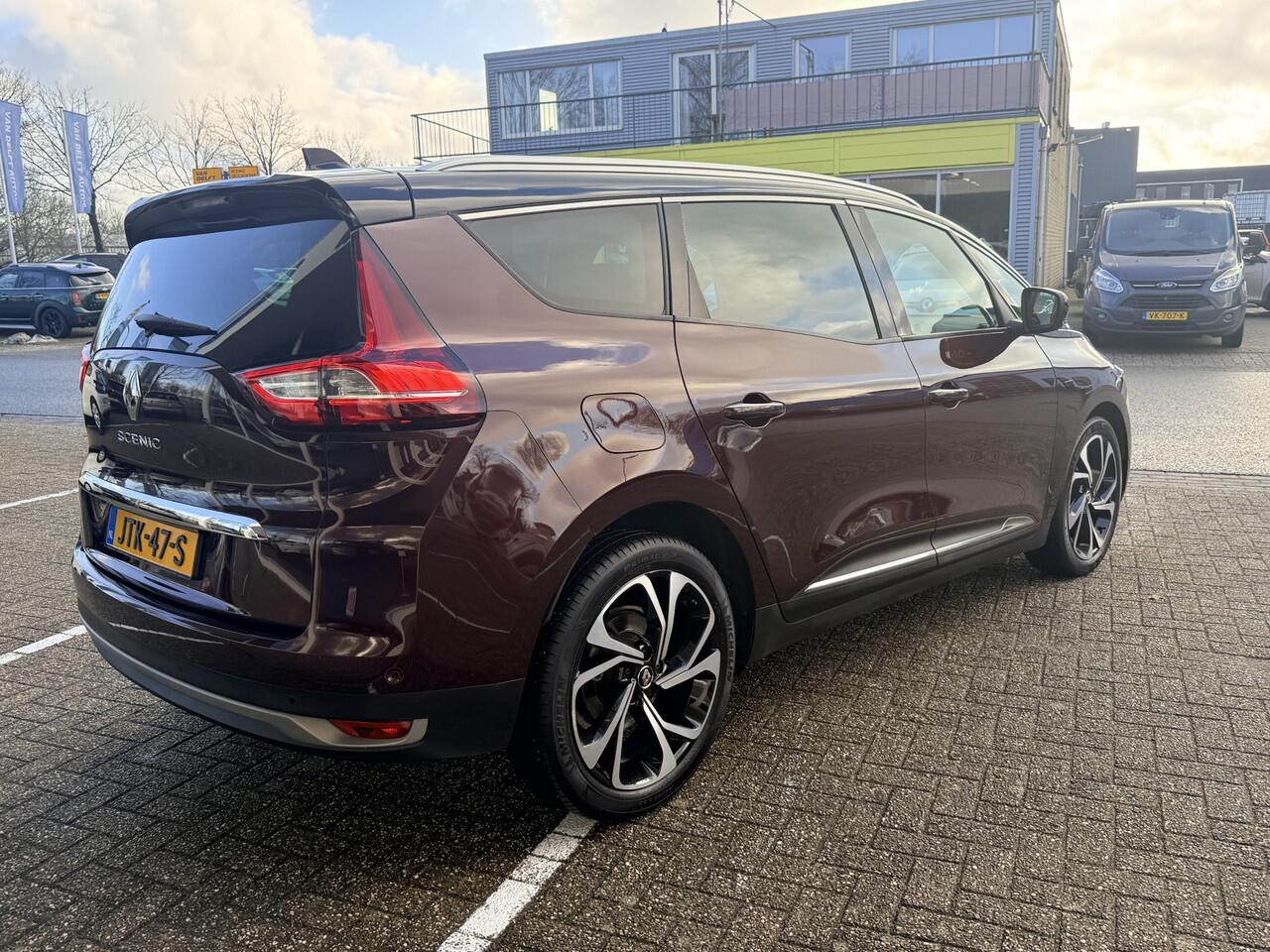 Renault GRAND SCENIC 1.3 TCe 160pk Black Edition 7p. | Automaat | LED | Adapt. Cruise | Head-Up | Carplay/Android | Stoelverwarming