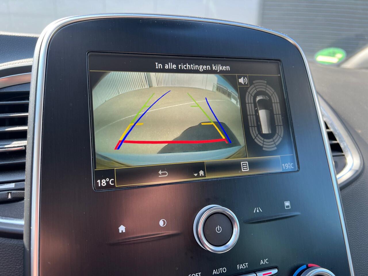 Renault GRAND SCENIC 1.3 TCe 140pk /Automaat/7-persoons/Camera/Pearl white/Carplay