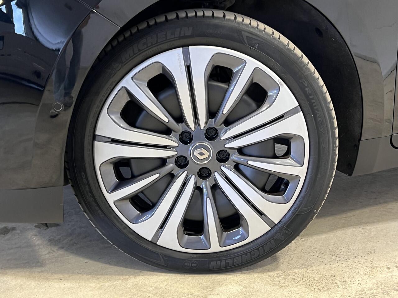 Renault GRAND SCENIC 1.3 TCe Equilibre 7p. | Navigatie/Android/Apple Carplay | Camera Voor en Achter + PDC | Cruise Control | Airco |