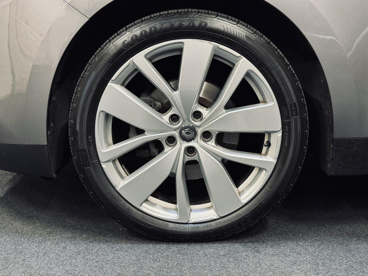 Renault GRAND SCENIC 1.3 TCe Limited 7p. | Trekhaak | NAP | CarPlay