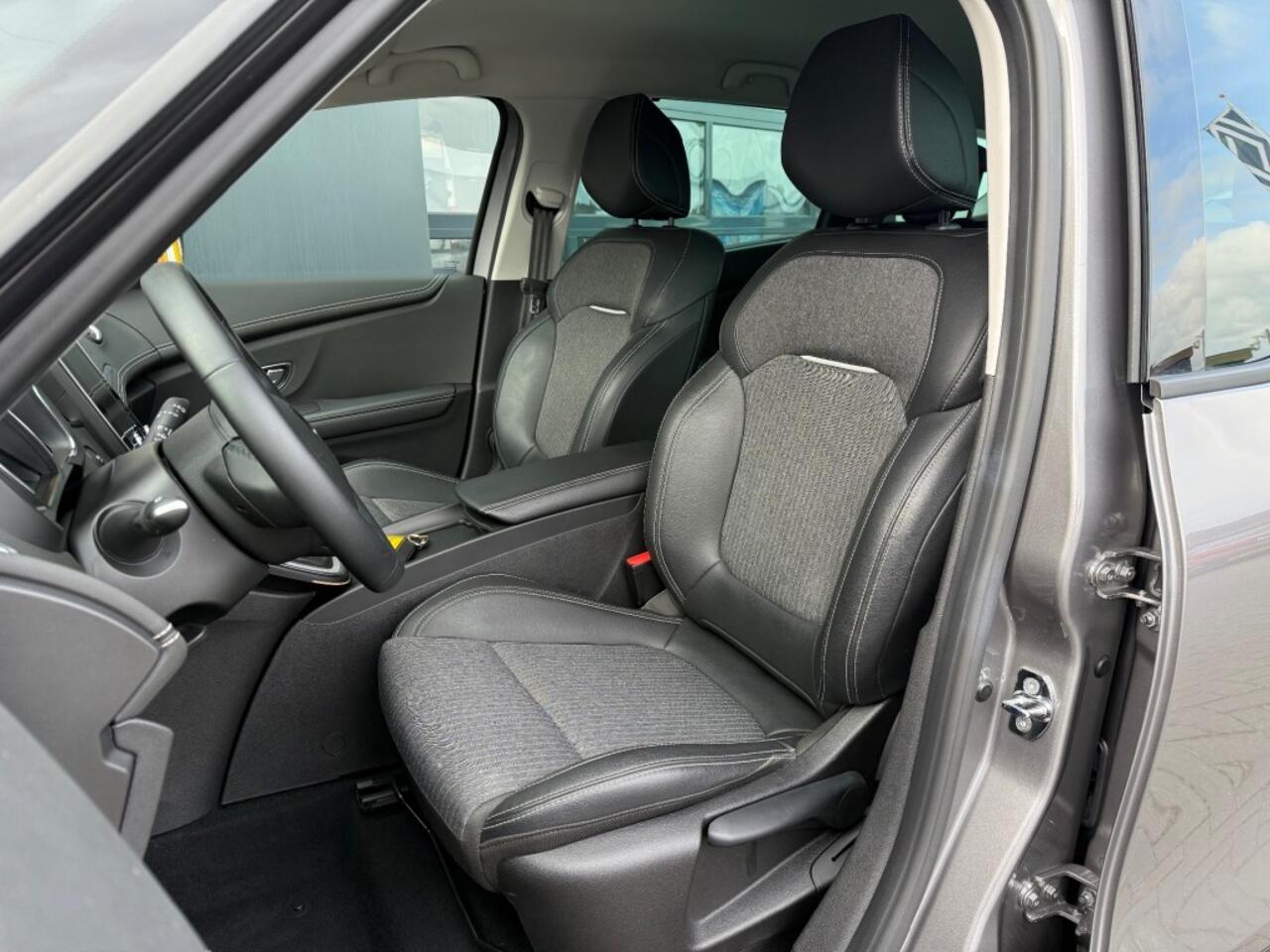 Renault GRAND SCENIC 1.3 TCe 140 pk Techno 7p. Camera All Season