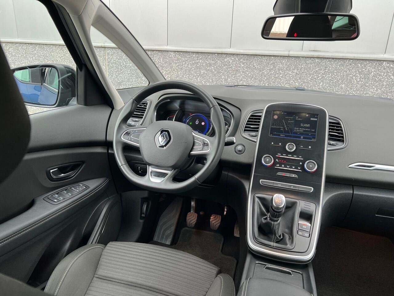 Renault GRAND SCENIC 1.3 TCe 140pk Equilibre/7-persoons/*2022*/Camera/Carplay/Cruise/Led