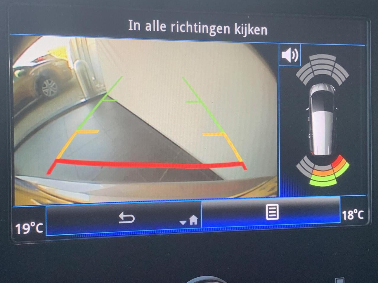 Renault GRAND SCENIC 1.3 TCe Intens 7p. | NAVIGATIE | ACHTERUITRIJCAMERA | CLIMATE CONTROL | PARKEERSENSOREN VOOR-/ACHTER