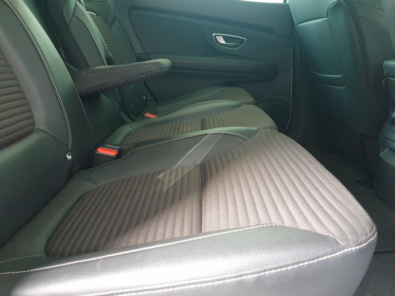 Renault GRAND SCENIC 1.3 TCe Intens NAVI/CRUISE/AIRCO/LMV