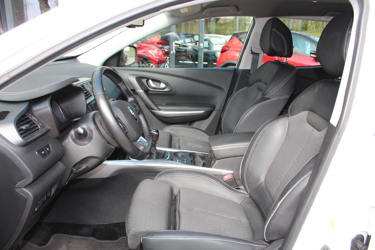 Renault KADJAR 1.3 TCe BOSE 140 pk Camera, 19"LMV,TREKVRM 1500KG