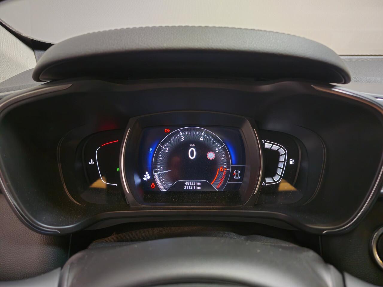 Renault KADJAR 1.3 TCe Intens - Apple Carplay/Andoid Auto - 19'' - Stoelverwarming - LED - Dodehoekdetectie