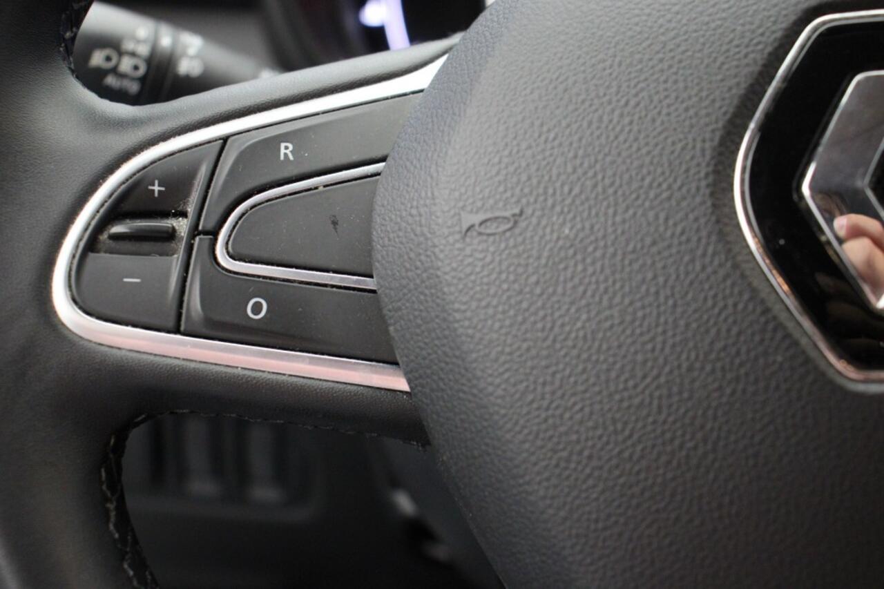 Renault KADJAR 1.3 TCe Zen 140PK - Carplay, Cruise, Clima