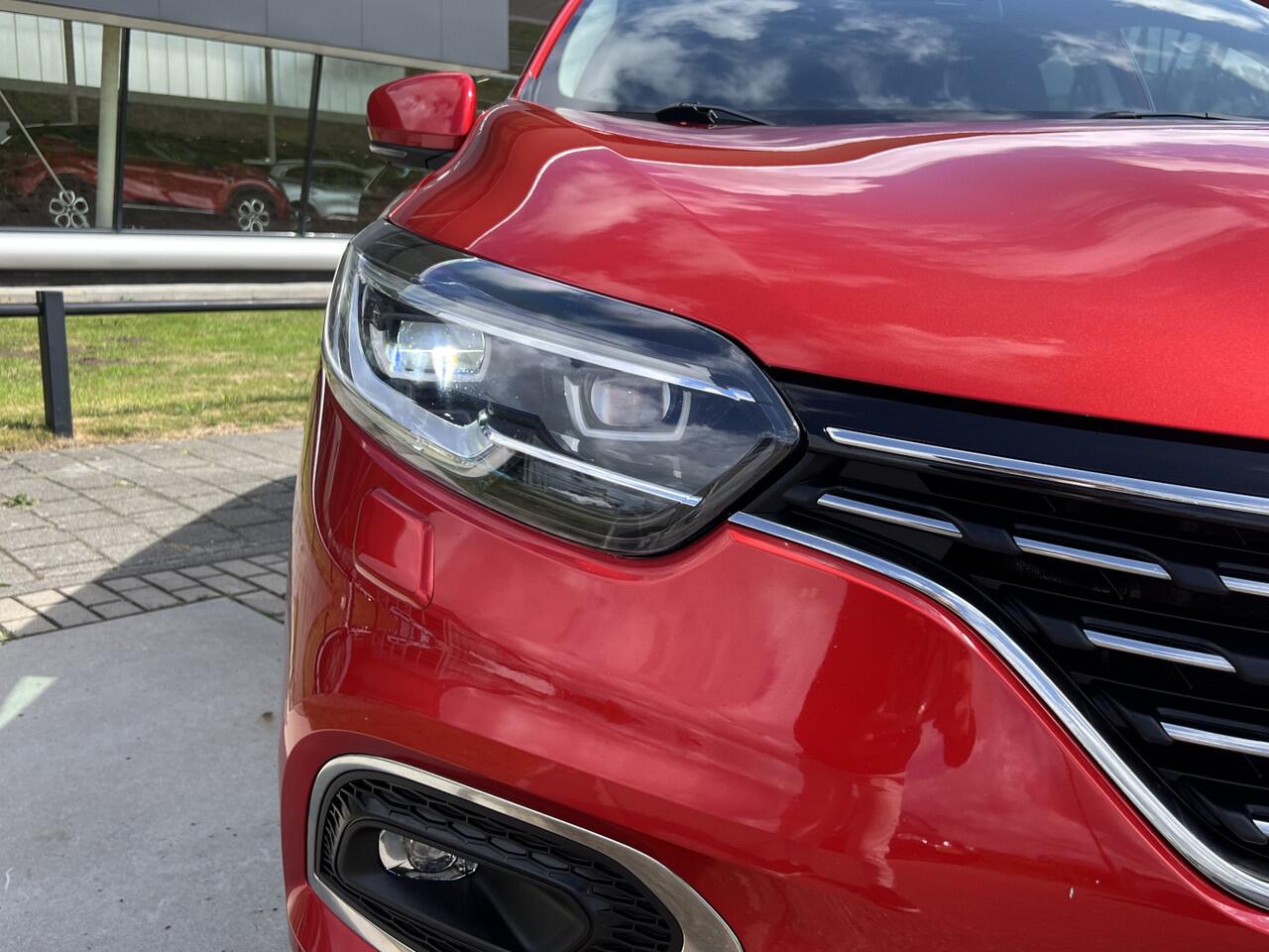 Renault KADJAR 1.3 TCe 140PK Intens / Automaat / Trekhaak wegklapbaar / Stoelverw. / Bose / Applecarplay - Androidauto /