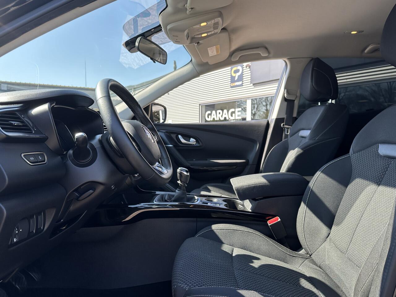 Renault KADJAR 1.3 TCe Life | Navi | Trekhaak | Cruise | Telefoon