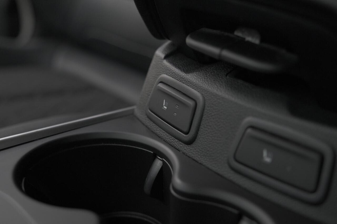 Renault KADJAR TCe 160 EDC Intens | Trekhaak | Camera | Dodehoekdetectie | Apple Carplay | Stoelverwarming