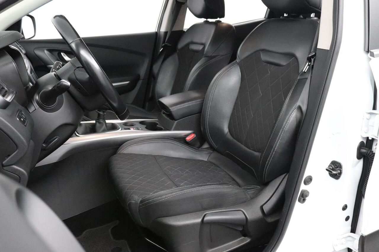 Renault KADJAR 1.3 TCe 140 Intens | Trekhaak (1500kg) | Camera | Carplay/Android Auto |