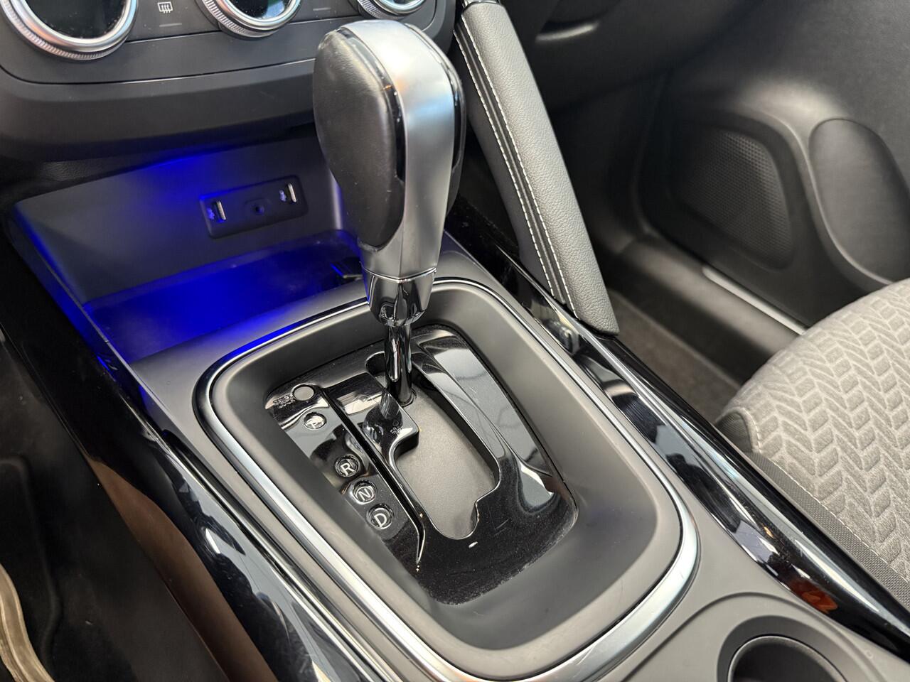 Renault KADJAR 1.3 TCe Limited Automaat CruiseControl 17'lmv 24 maanden garantie mogelijk (*vraag naar de voorwaarden)