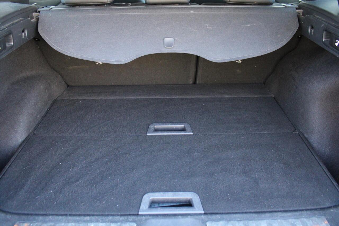 Renault KADJAR 1.3 TCe 160pk Automaat Black Edition | Camera | BOSE audio | Half leder | Stoelverwarming