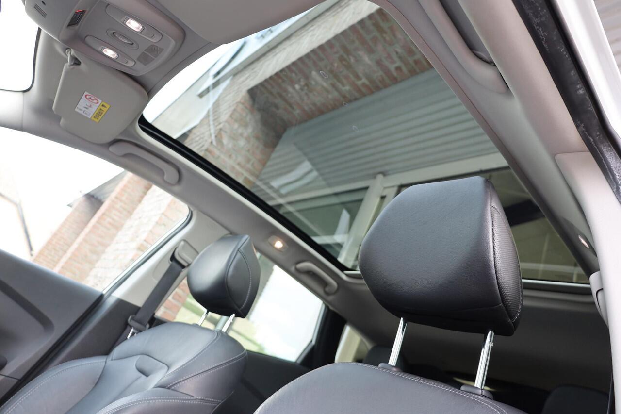 Renault KADJAR 1.3 TCe Black Edition LEER CAMERA PANO ADAPTIVE-CRUISE CLIMA NAVI DAB ELEC.VERST.STOELEN/INKLAPBARE SPIEGELS. DODEHOEK 2XPDC 19''LMV