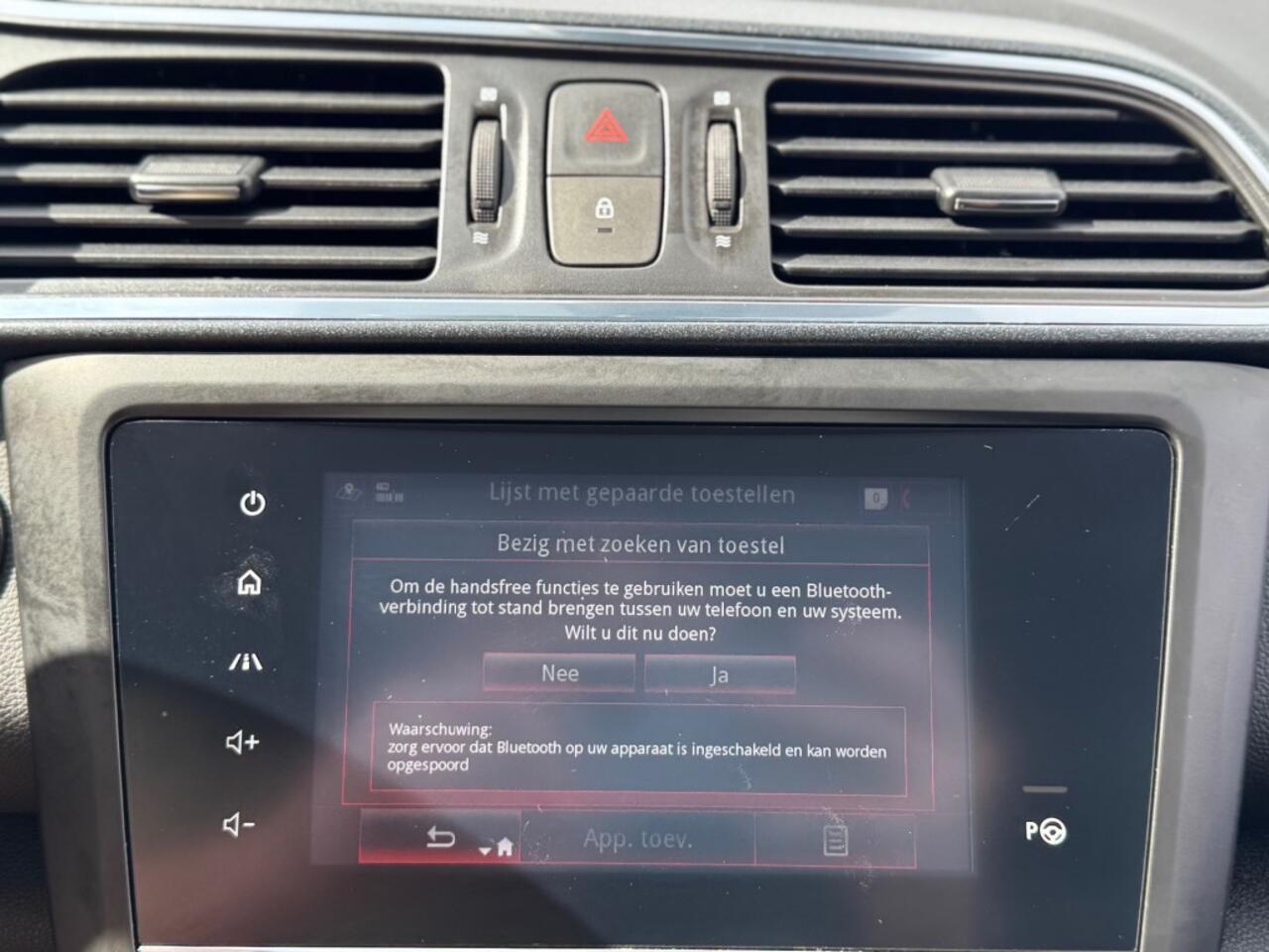 Renault KADJAR 1.3 TCE 140PK FACELIFT LEER NAVI CAMERA TREKHAAK AIRCO LMV PDC