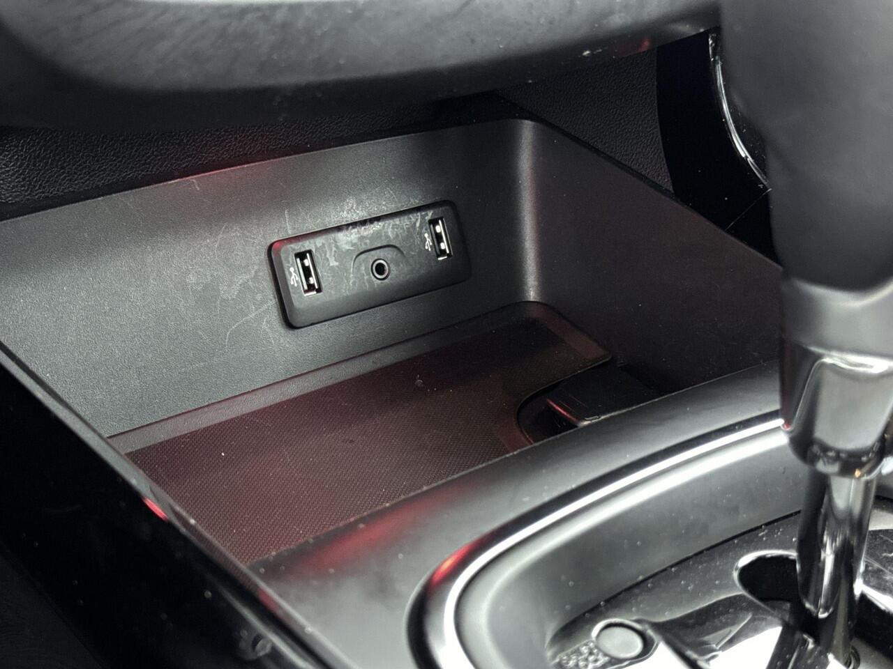 Renault KADJAR 1.3 TCe Zen 140PK | Automaat | Achteruitrijcamera | Parkeersensoren Rondom | Climate Control