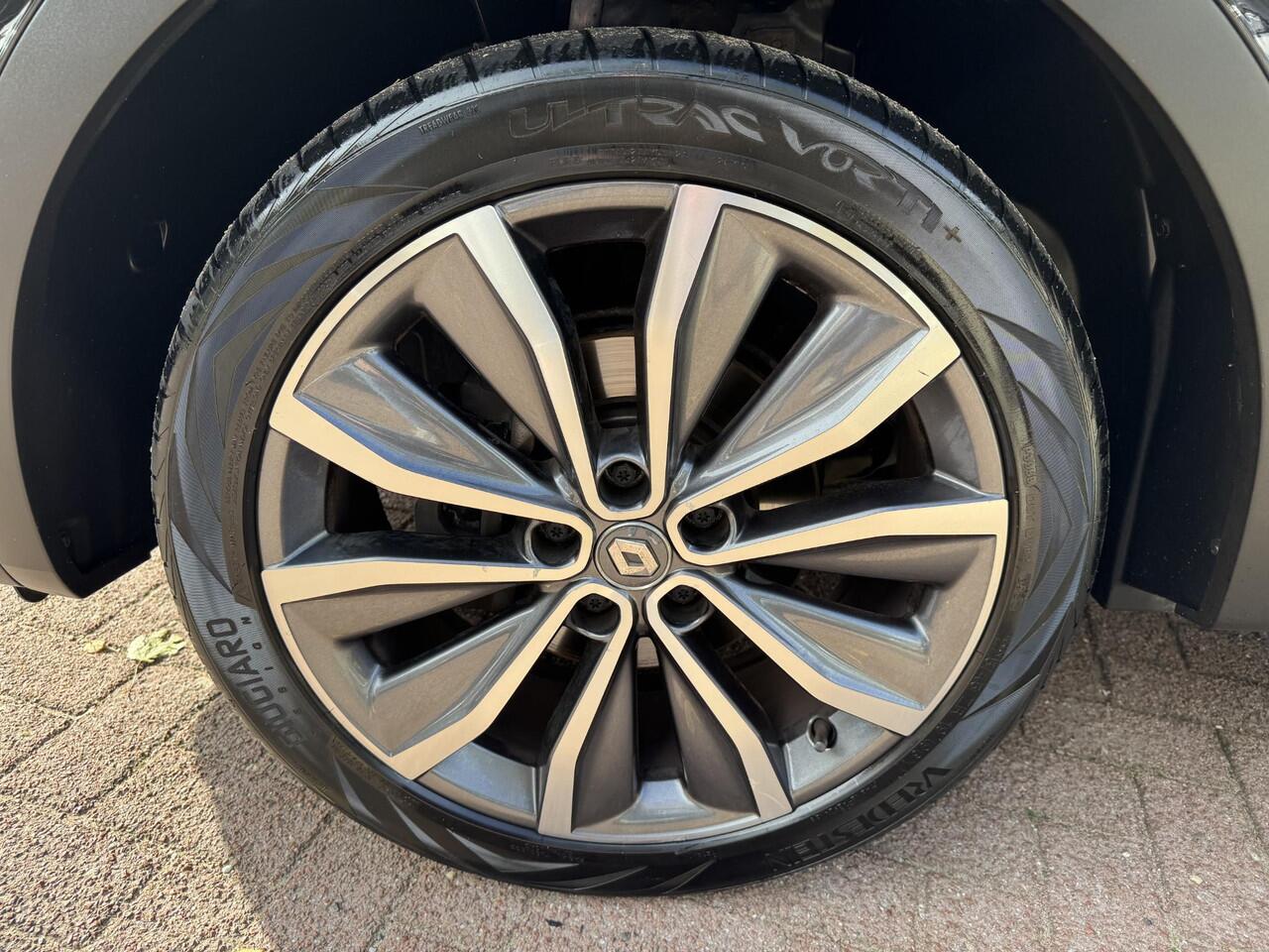 Renault KADJAR 1.3 TCe 140pk EDC Intens+Trekhaak!!