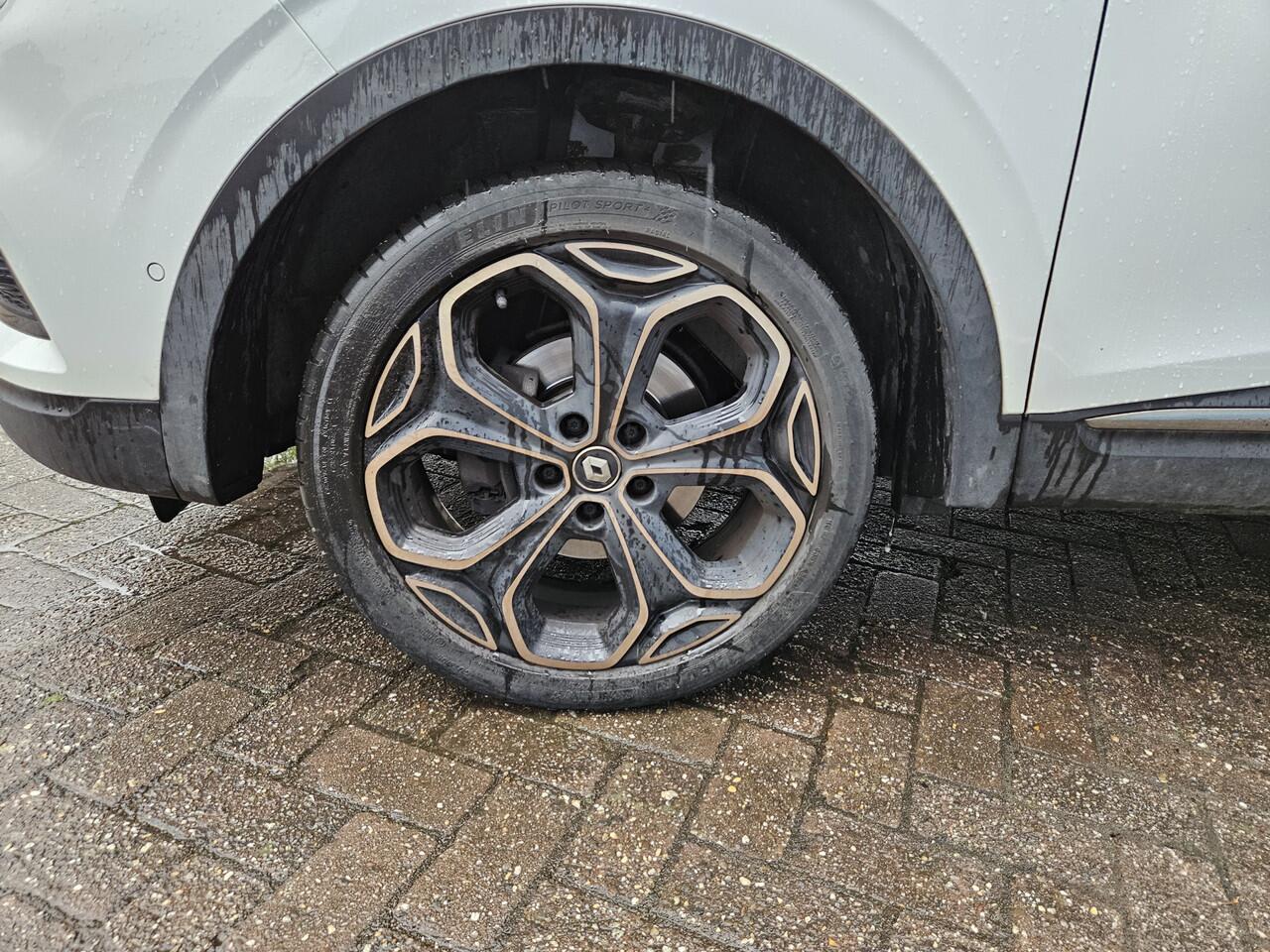 Renault KADJAR 1.3 TCe Black Edition NAVI LEER LM CAMERA ADAPTIVE CC