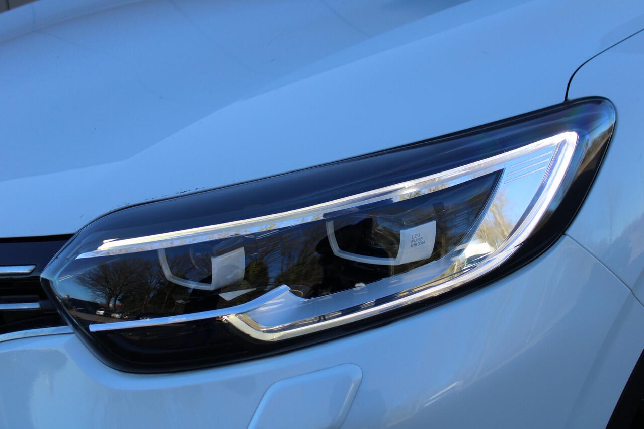 Renault KADJAR 1.3 TCe 160pk Automaat Black Edition | Camera | BOSE audio | Half leder | Stoelverwarming