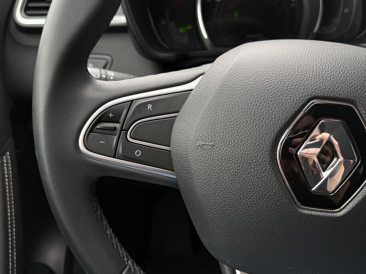 Renault KADJAR BWJ 2022 1.3 141 PK TCe Limited AUTOMAAT | TREKHAAK | KEYLESS | CARPLAY + ANDROID | NAVI | CLIMA | CRUISE | LMV | PDC