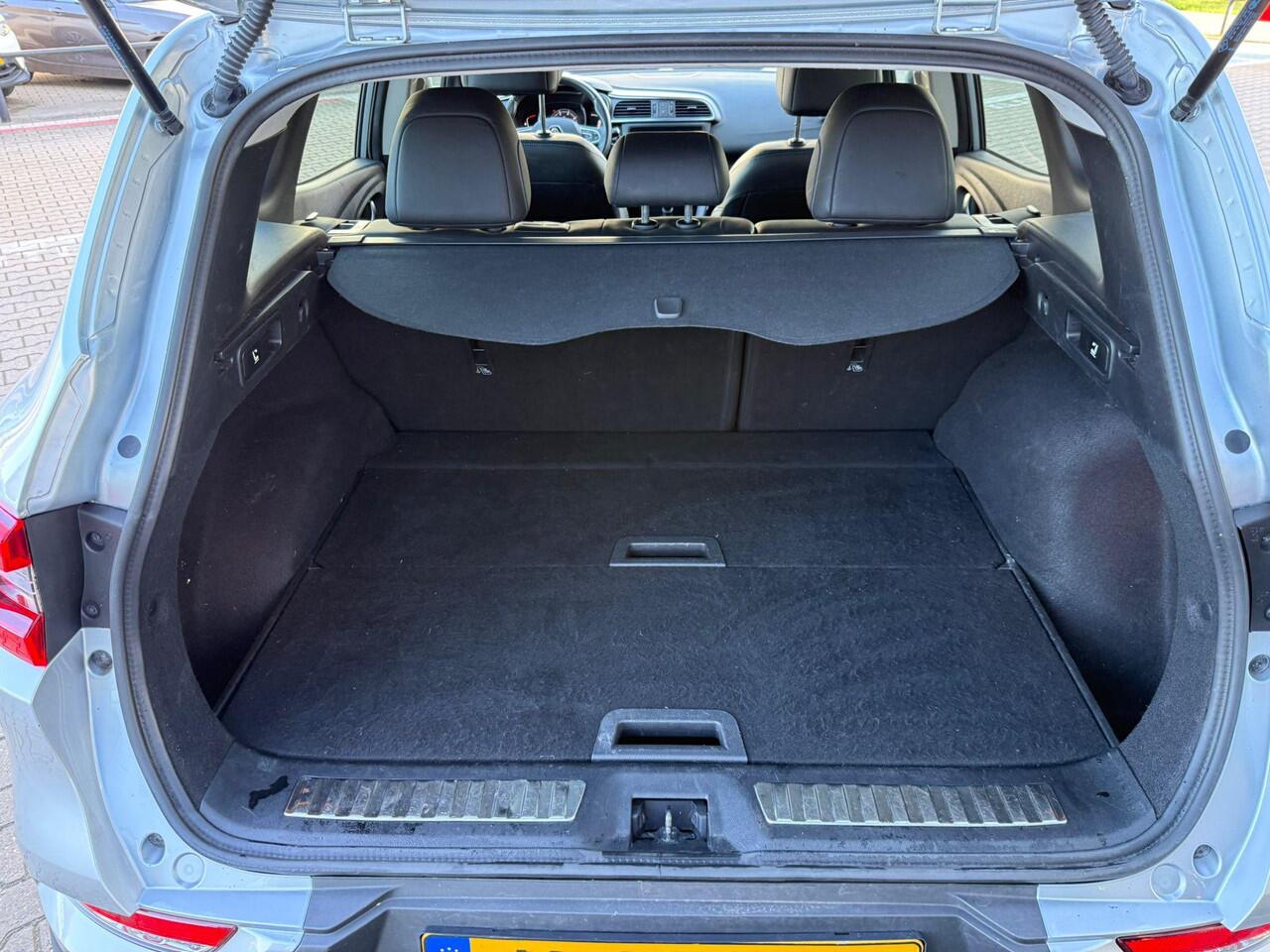 Renault KADJAR 1.3 TCe Zen *Stoelverwarming & Navigatie*