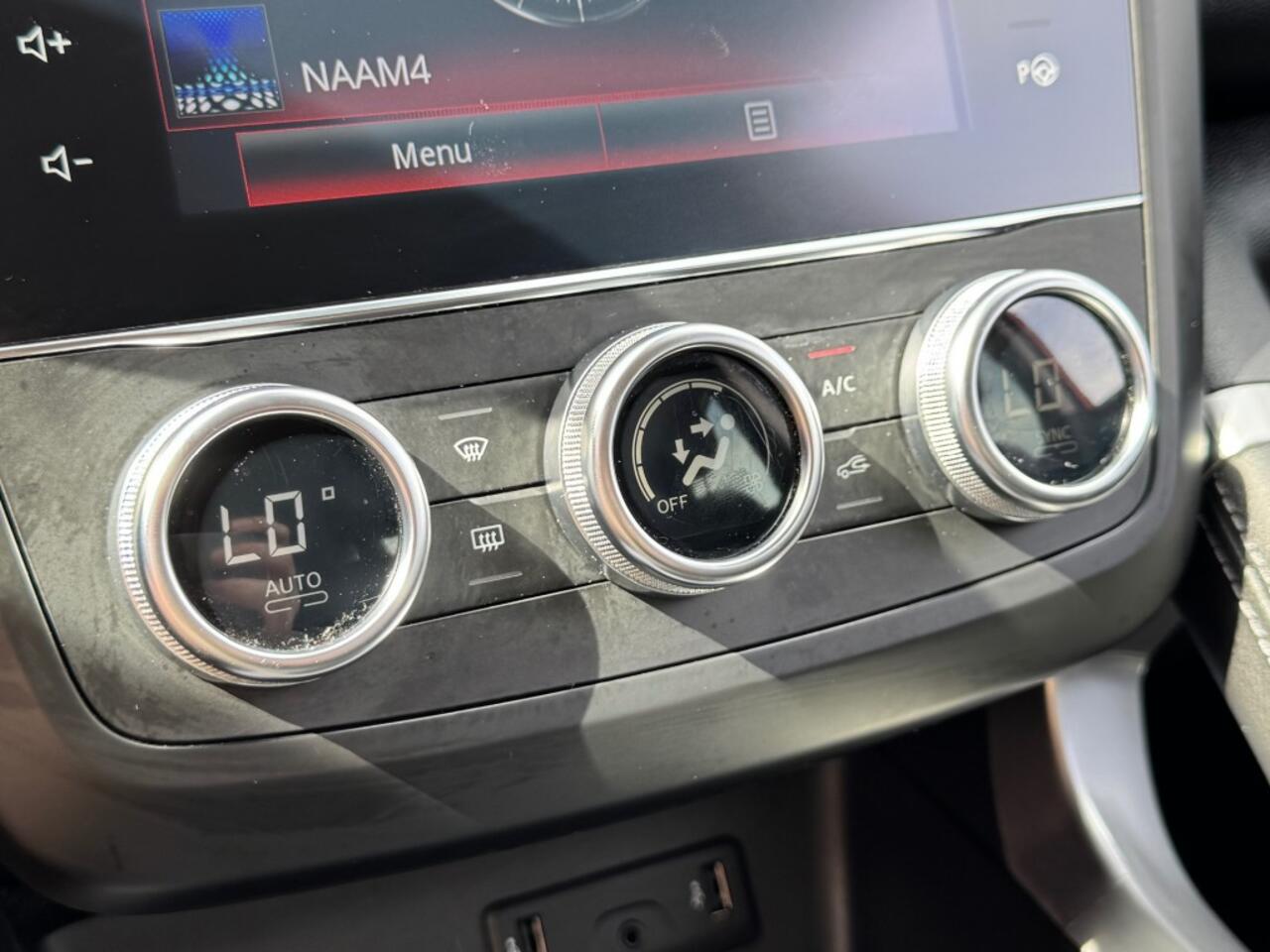 Renault KADJAR 1.3 TCE 140PK FACELIFT LEER NAVI CAMERA TREKHAAK AIRCO LMV PDC