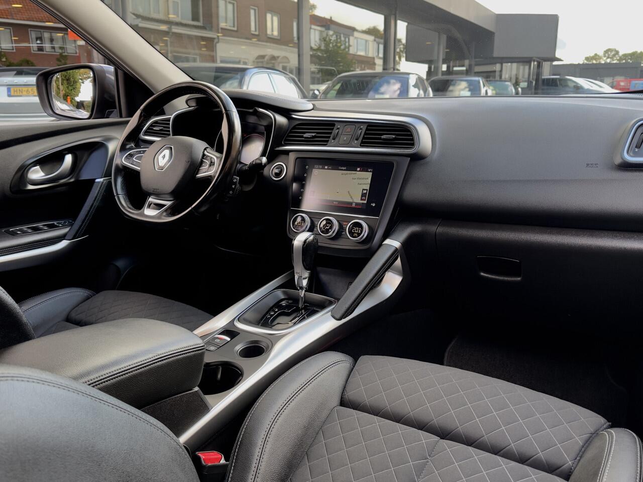 Renault KADJAR 1.3 TCe AUT7 INTENS LEDER NAVI CAMERA AIRCO PARK-ASSIST LED LMV PDC