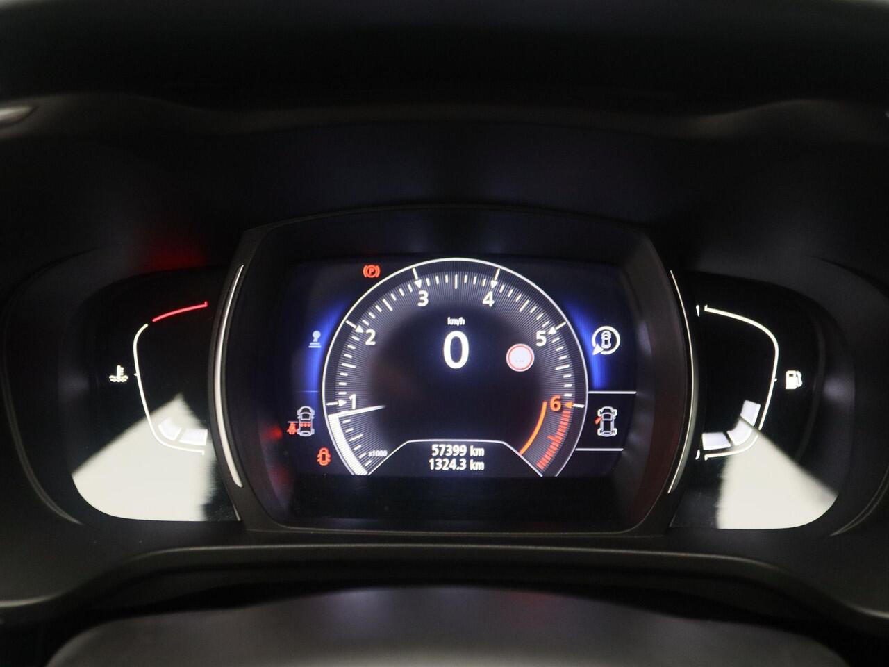 Renault KADJAR TCe 140 Intens | R-Link Navigatie met Apple CarPlay & Android Auto | Parkeersensoren v+a met achteruitrijcamera | Lichtmetalen velgen | Trekhaak |