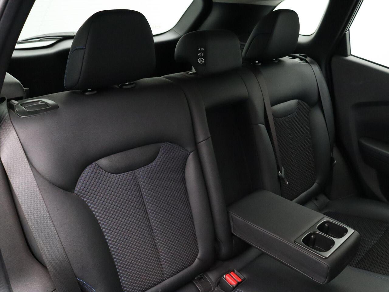 Renault KADJAR TCe 140pk EDC/Autom. Intens | Trekhaak | Stoelverwarming | 1e eigenaar | climate control |