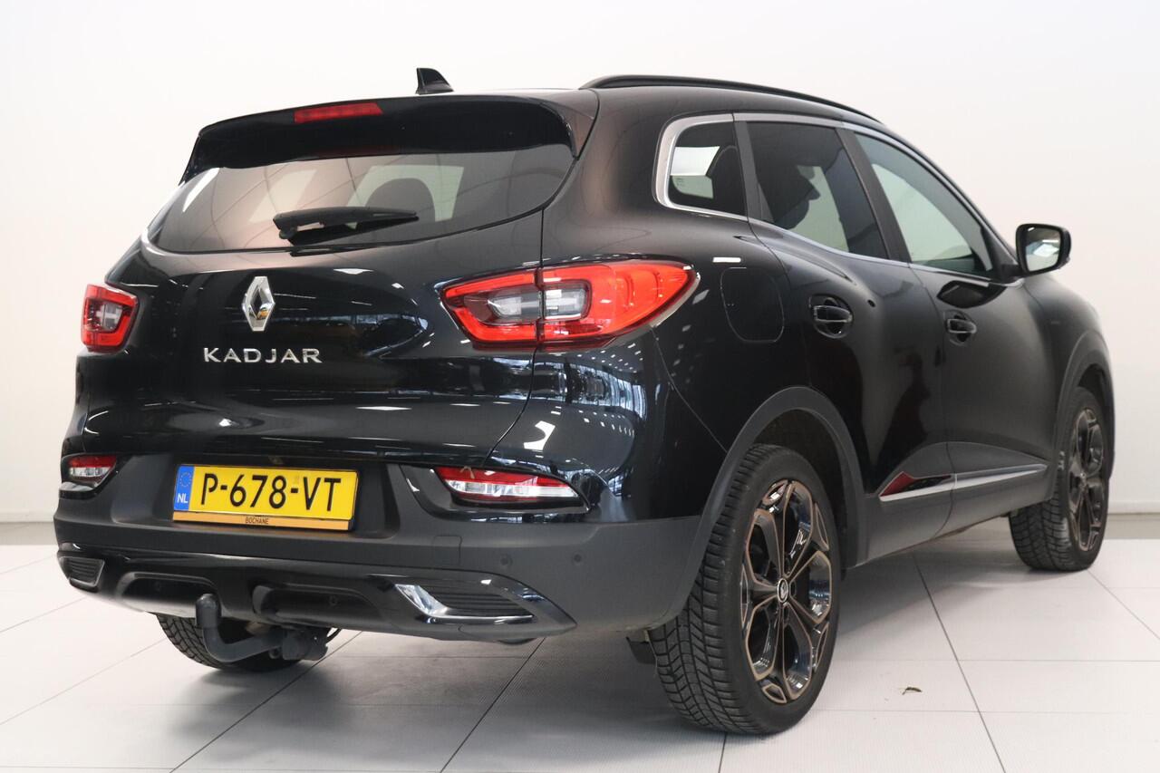 Renault KADJAR 1.3 TCe Black Edition | Camera | Climate control | Trekhaak | 19" lichtmetaal | Navigatie | AppleCarplay AndroidAuto | LED verlichting | Stoelverwarming |