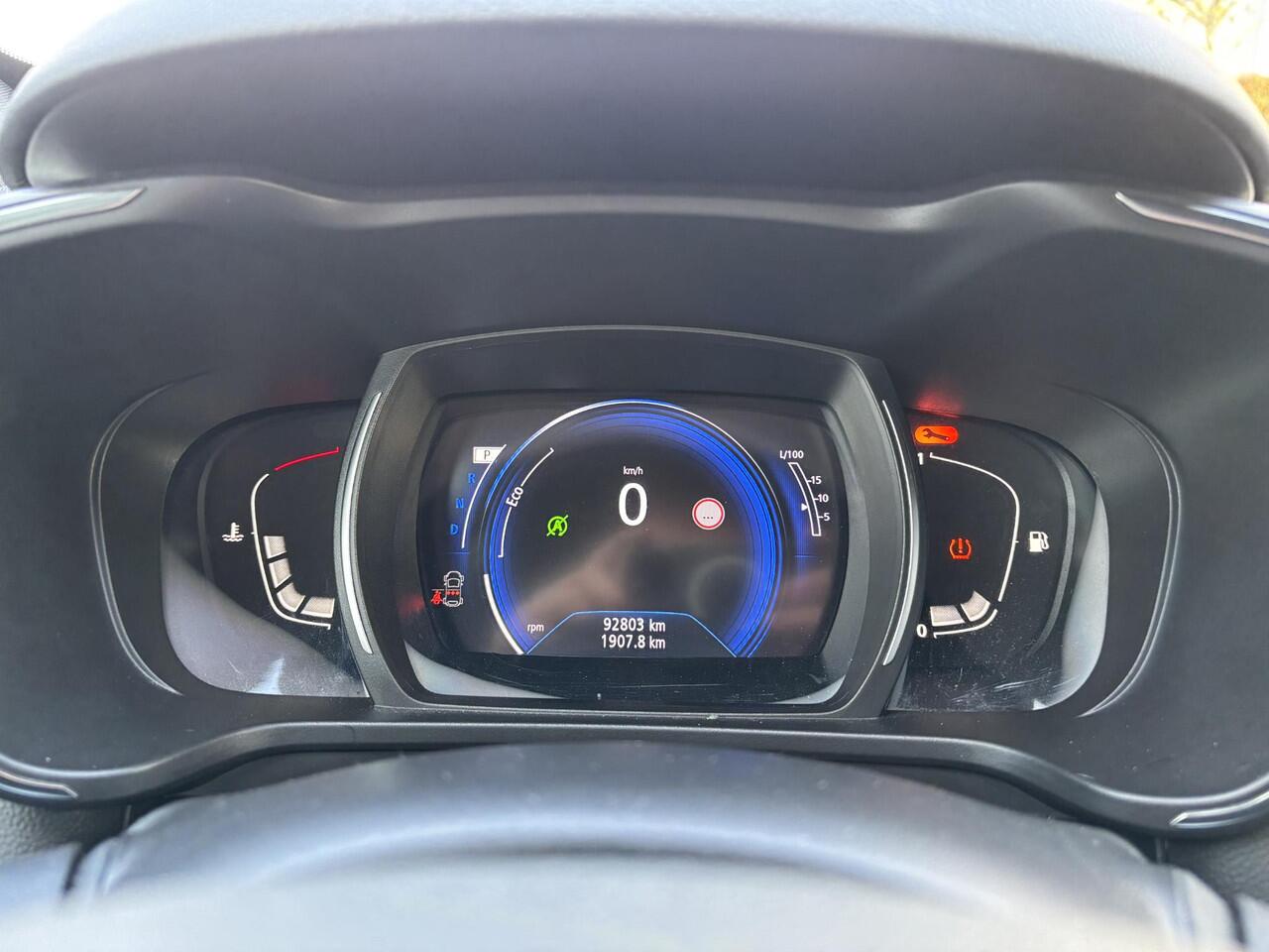 Renault KADJAR 1.3 TCe 159 EDC Black Edition | Automaat| Carplay & Android Auto| Stoelverwarming | BOSE Premium Audio| 19" Lichtmetalen Velgen| Full LED|