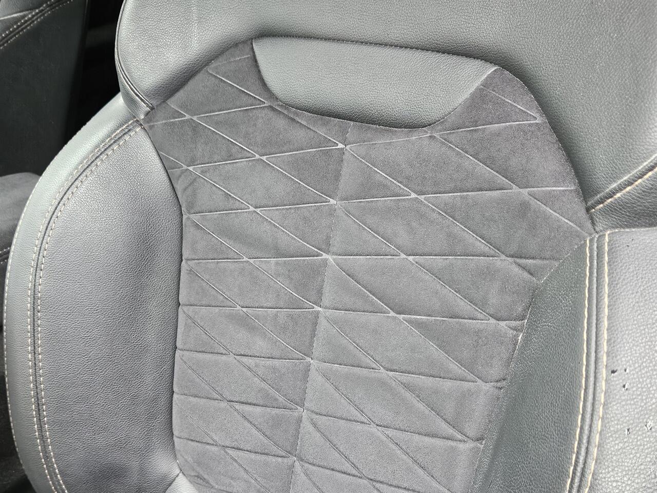 Renault KADJAR 1.3 TCe Black Edition NAVI LEER LM CAMERA ADAPTIVE CC