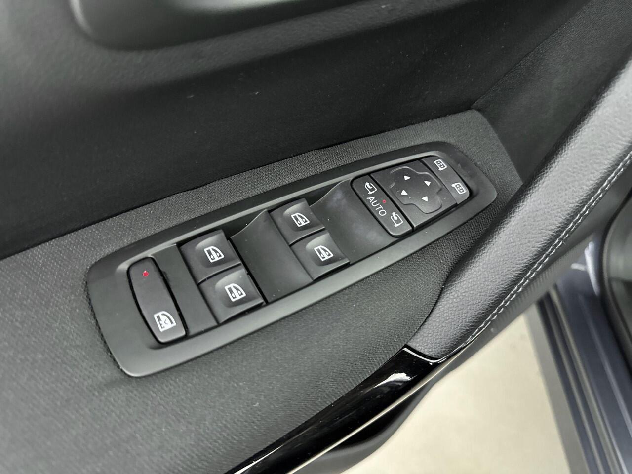 Renault KADJAR 1.3 TCe Zen 140PK | Automaat | Achteruitrijcamera | Parkeersensoren Rondom | Climate Control