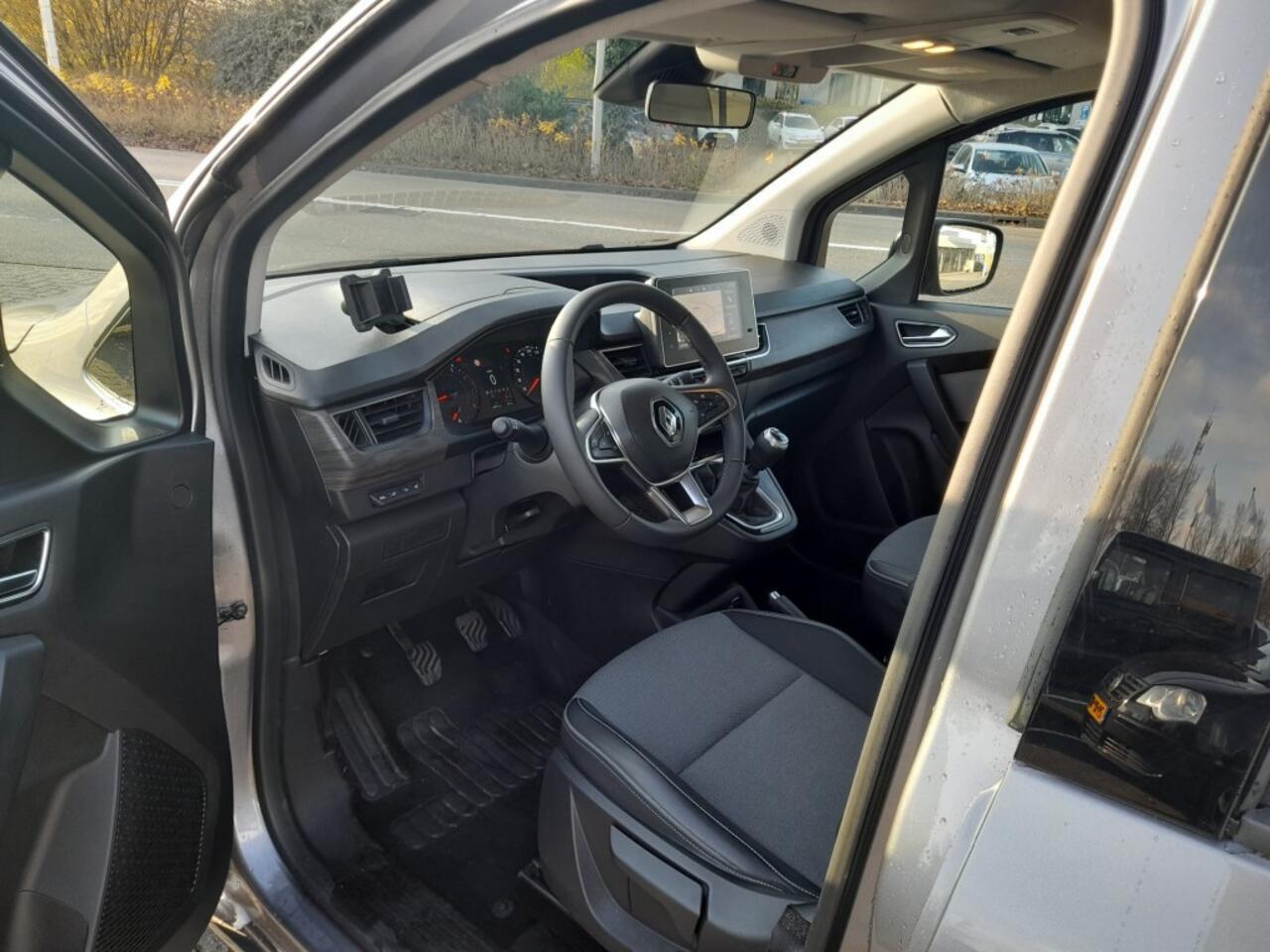 Renault KANGOO 1.3 TCE 130PK CAMERA CARPLAY
