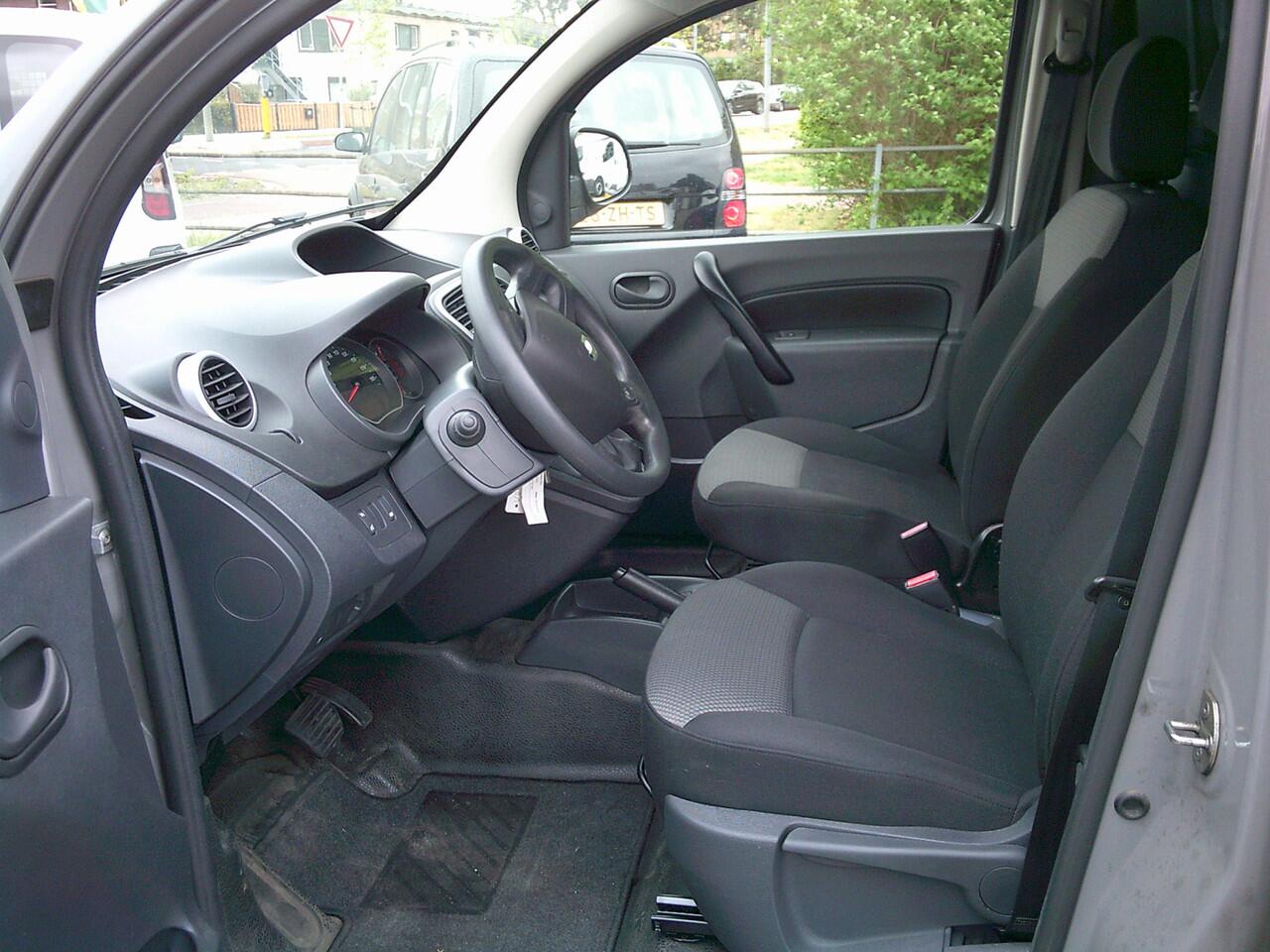 Renault KANGOO 1.2 TCe 115 EDC Comfort BENZINE UITVOERING !! + AUTOMAAT !!!!