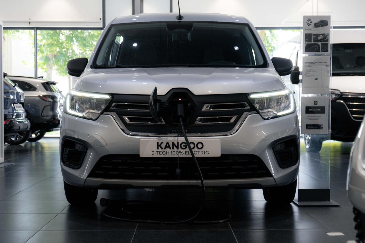 Renault KANGOO E-Tech Extra Open Sesame 22 kW | 80kW DC/22 kW AC laden | Navigatie | 1.500 kg trekgewicht | Vraag naar de beschikbaarheid |
