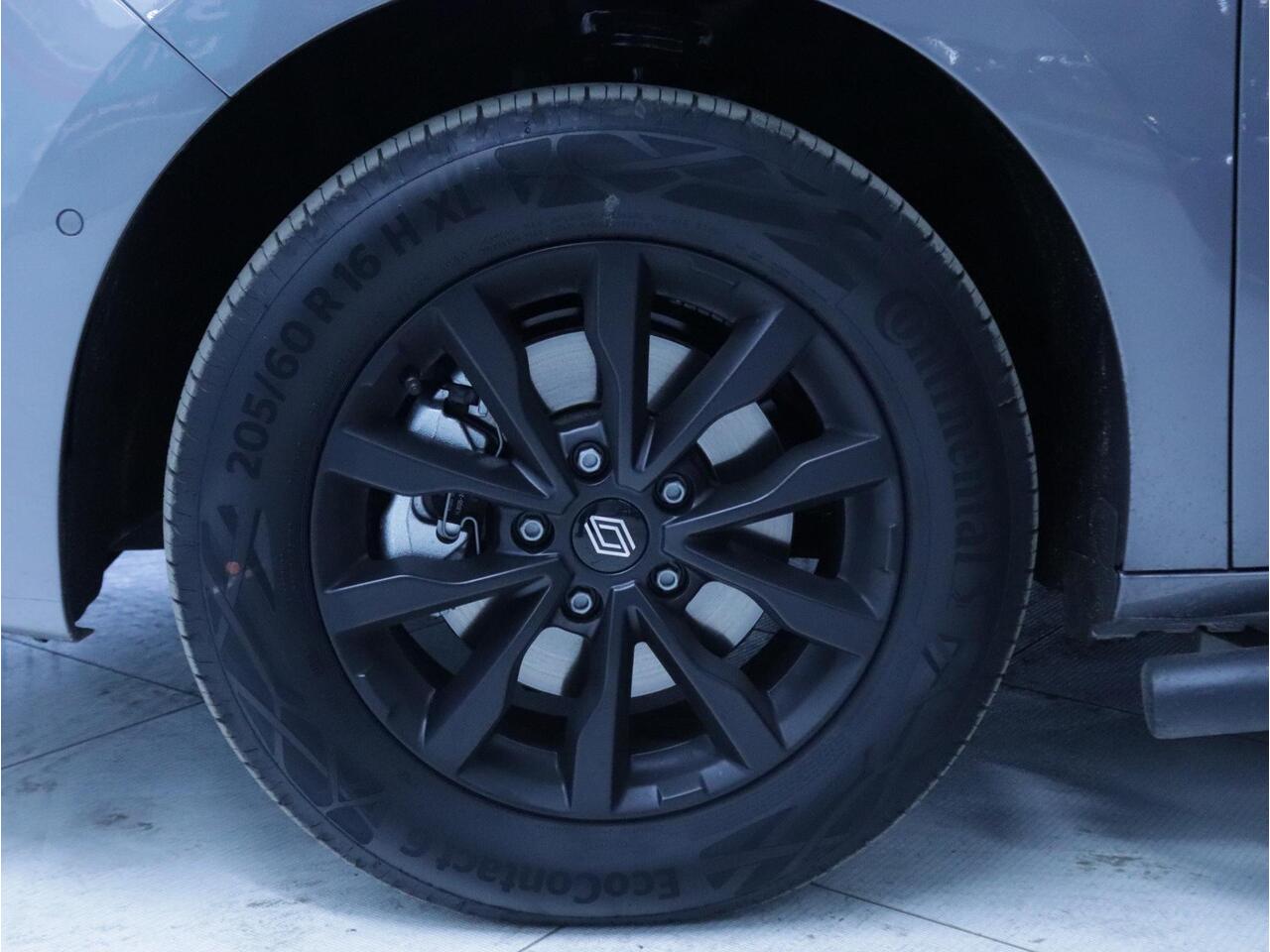 Renault KANGOO 1.5 Blue dCi 115 extra L1 Clima/Camera/Side-Skirts