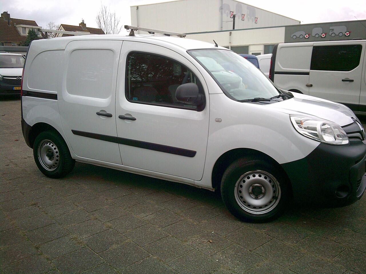 Renault KANGOO 1.5 Blue dCi 95 Comfort VOORZIEN VAN AIRCO+CRUISE+NAVIGATIE !!