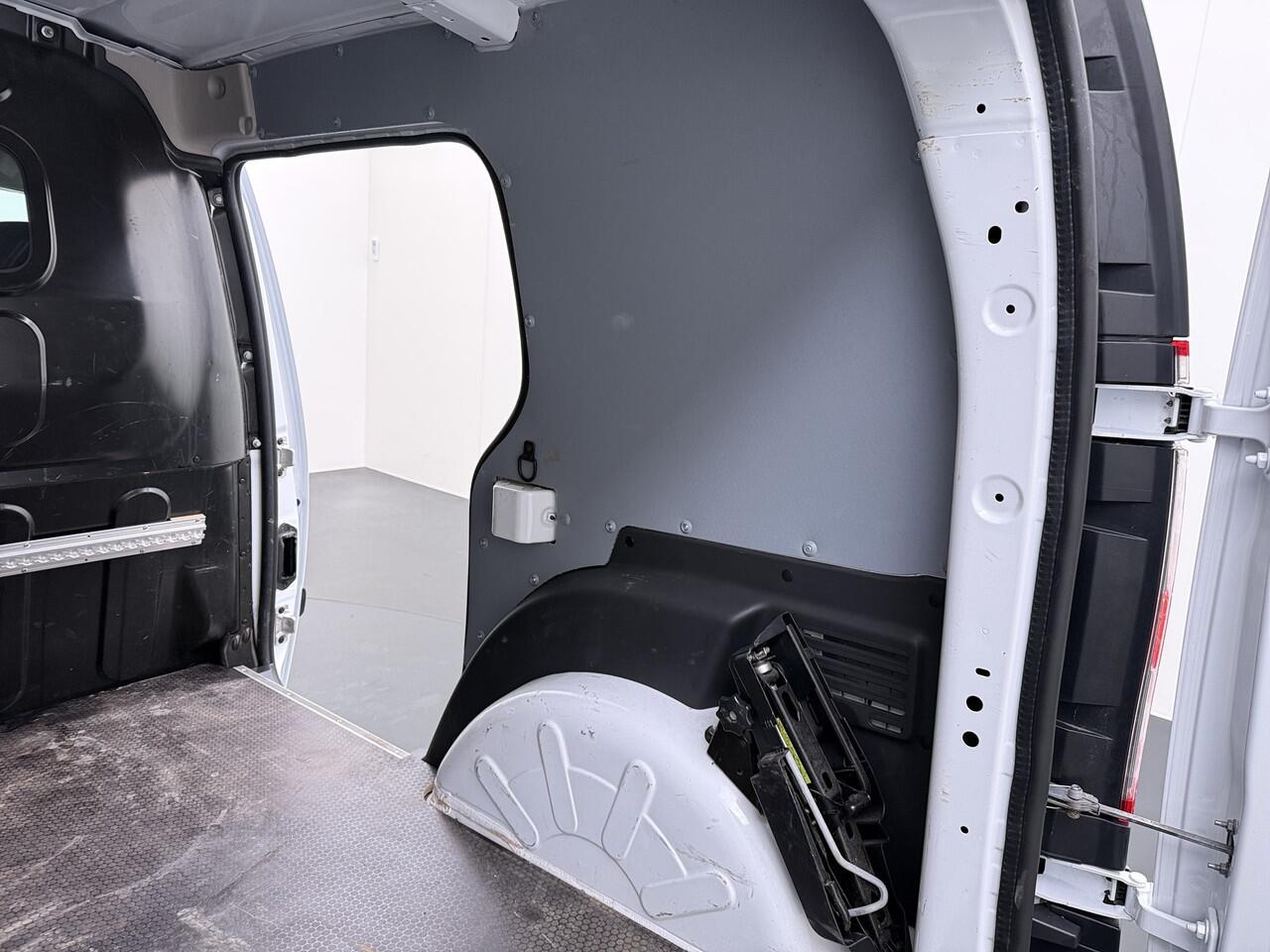 Renault KANGOO 1.5 Blue dCi 80 Comfort Trekhaak, Cruise COntrol, Navigatie