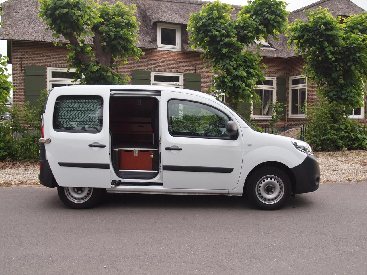 Renault KANGOO 1.2 TCe 115 EDC Comfort | Parkeersensoren | Automaat | Cruise Control | Bluetooth | Airco |