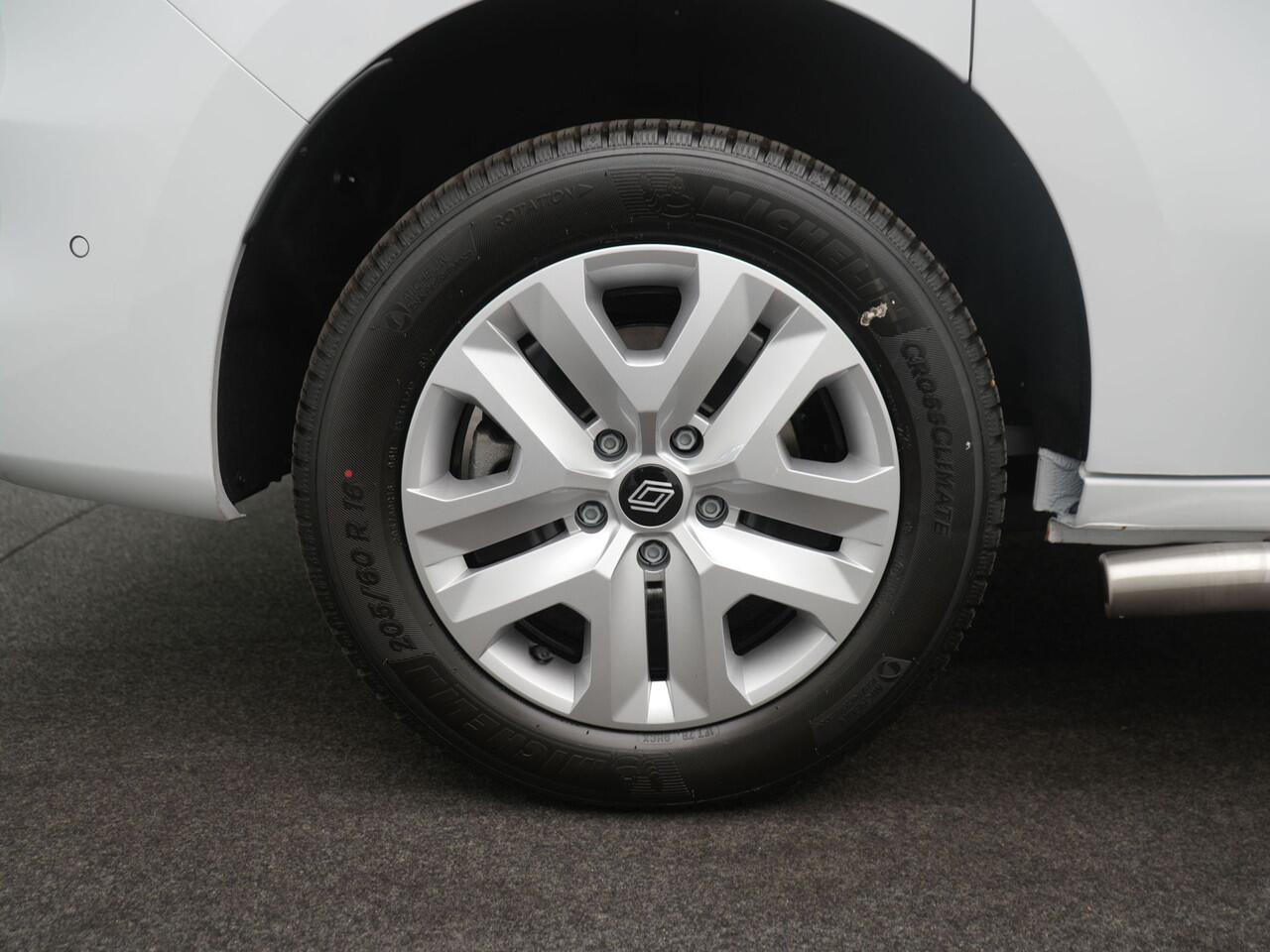 Renault KANGOO E-Tech Extra L1 44 kWh - All Season banden -