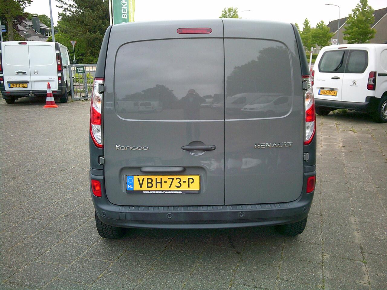 Renault KANGOO 1.2 TCe 115 EDC Comfort BENZINE UITVOERING !! + AUTOMAAT !!!!