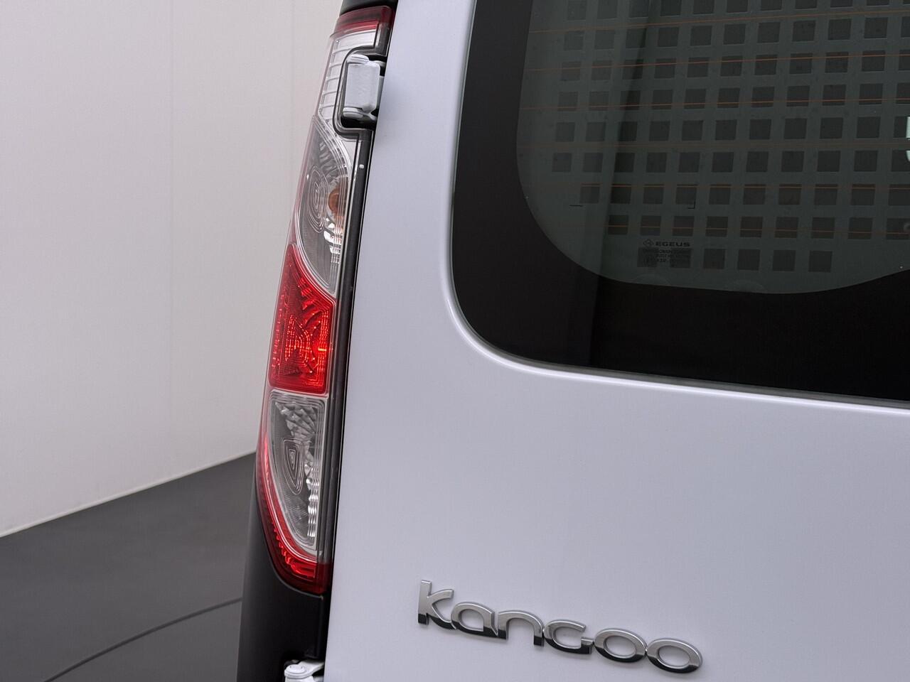 Renault KANGOO 1.5 Blue dCi 80 Comfort Trekhaak, Cruise COntrol, Navigatie