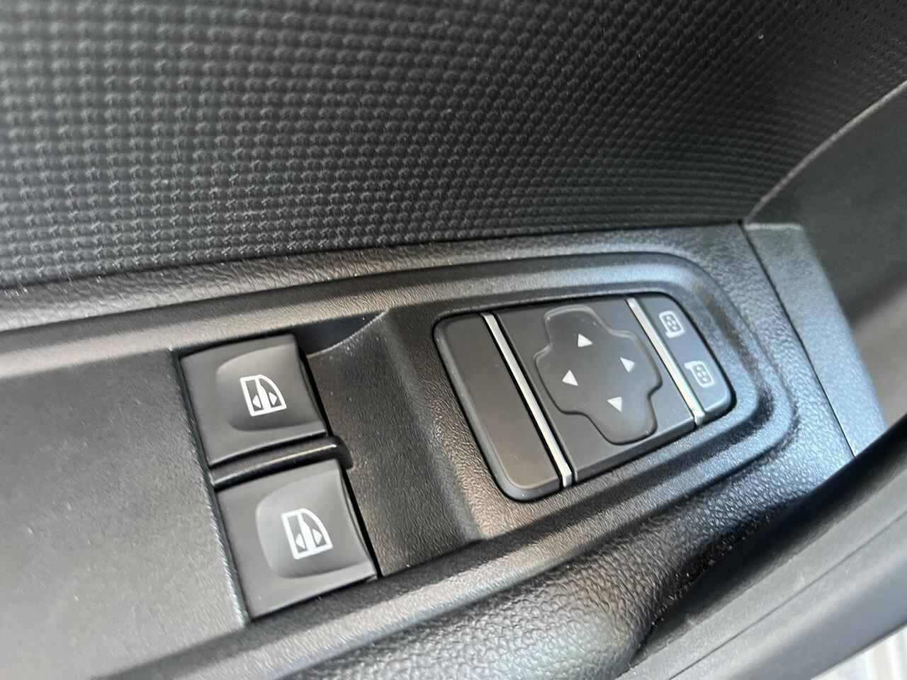 Renault KANGOO E-Tech Advance 22 kW 44 kWh / Demo Hillegom /