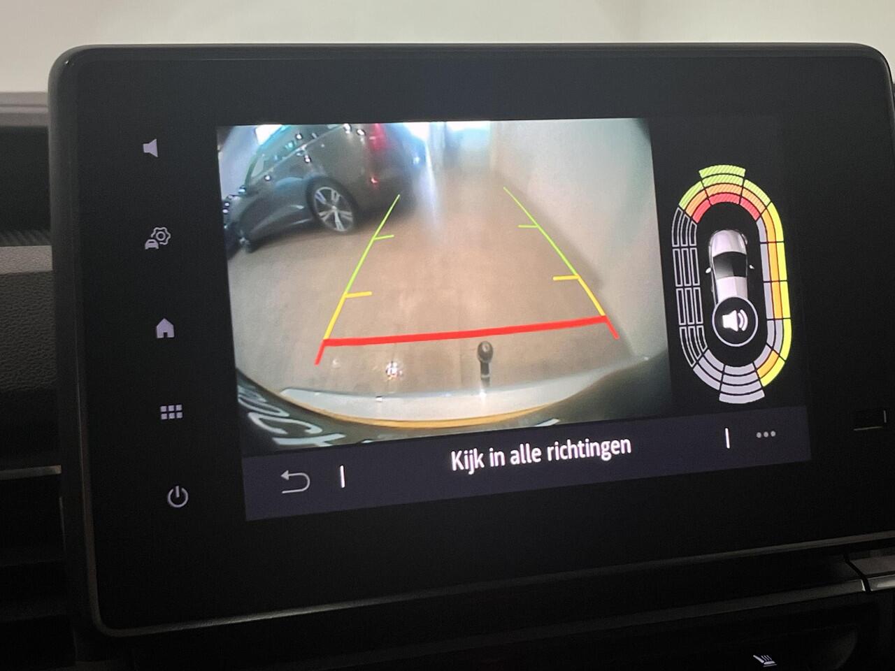 Renault KANGOO 1.3 TCe 130 EDC Techno | Trekhaak | Keyless | Stoelverwarming | Navigatie | Climate Control | Cruise Control | Lichtmetalen velgen 17" | Parkeersensoren voor, zij, achter en achteruitrijcamera