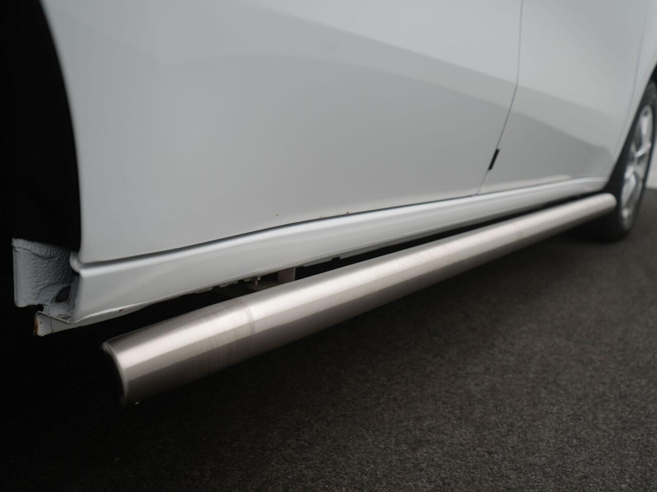 Renault KANGOO E-Tech Extra L1 44 kWh - All Season banden -