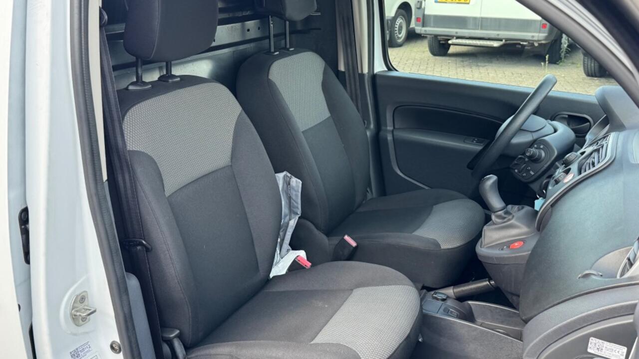 Renault KANGOO 1.5 DCI 55KW 75PK EURO 6 AIRCO/ CRUISE CONTROL/ NAVIGATIE/ 100% DEALERONDERHOUDEN